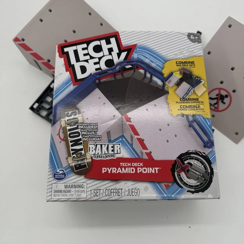 Tech Deck Lot 2‎ Power Flippin Disorder Pyramid Point Baker Skate Park Set